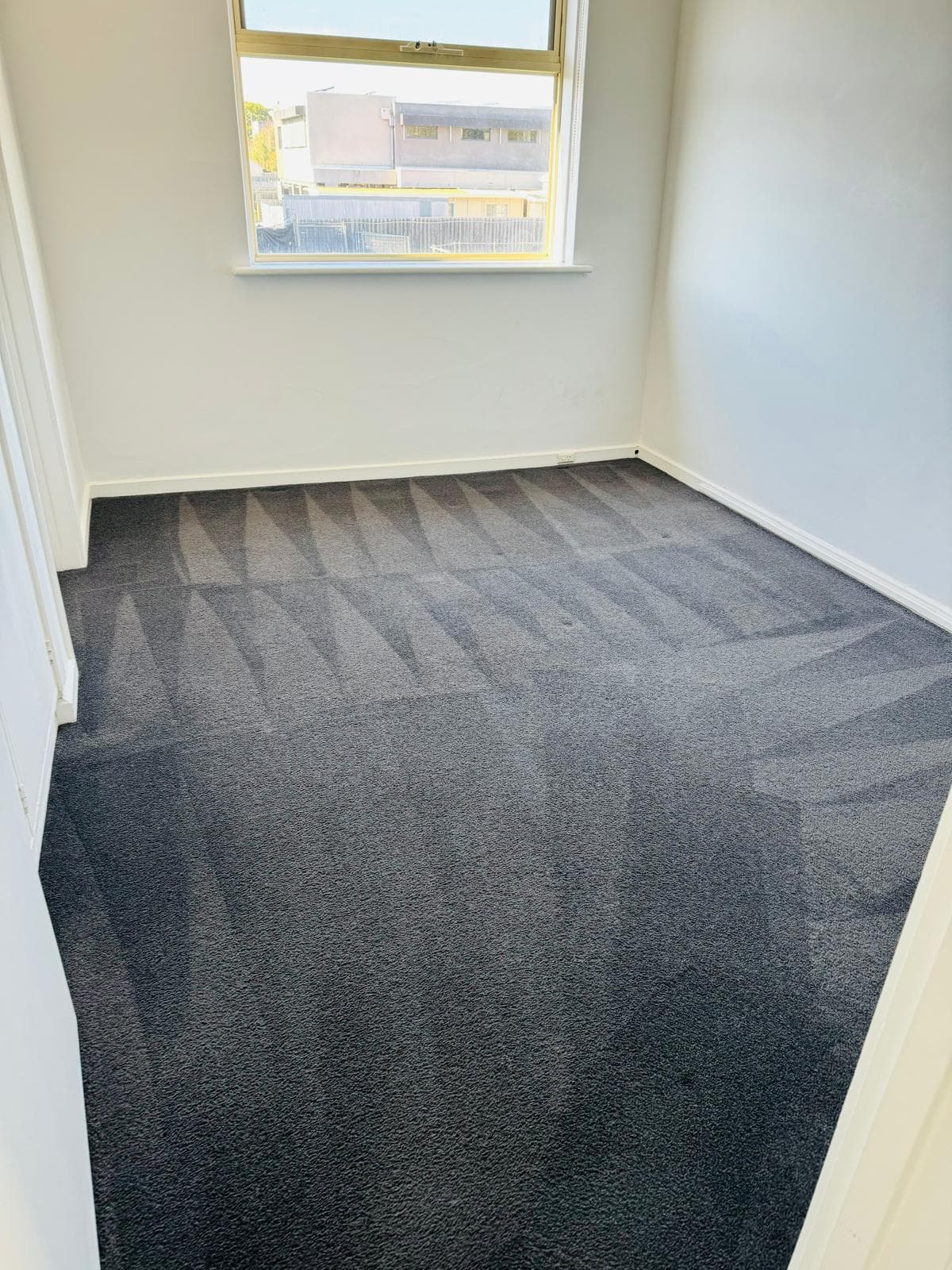 Bedroom carpet after professional steam cleaning — even pile, no stains, ready for final inspection (Melbourne / Canberra)